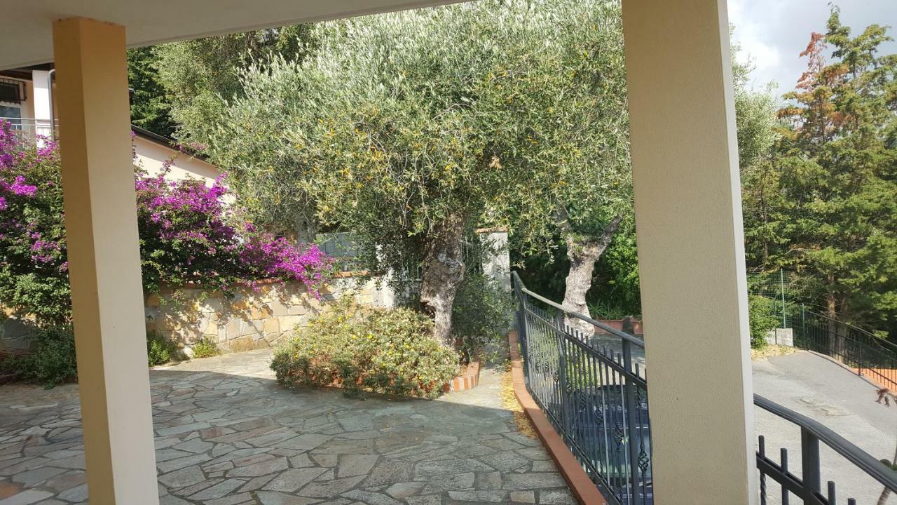 Villa Jone 디아노마리나 외부 사진